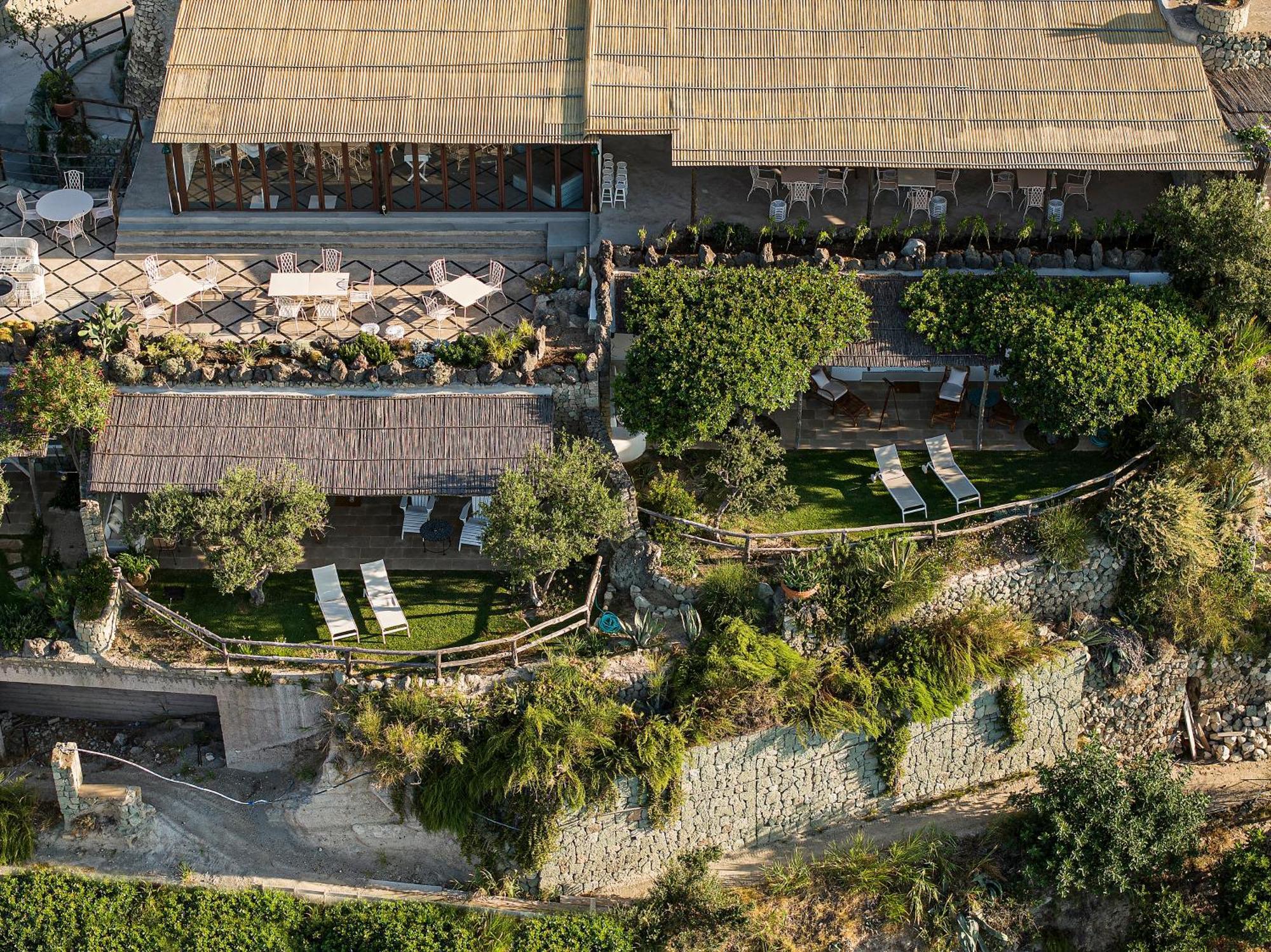 Costa Del Capitano Seaside Villas Sant'Angelo  Екстер'єр фото